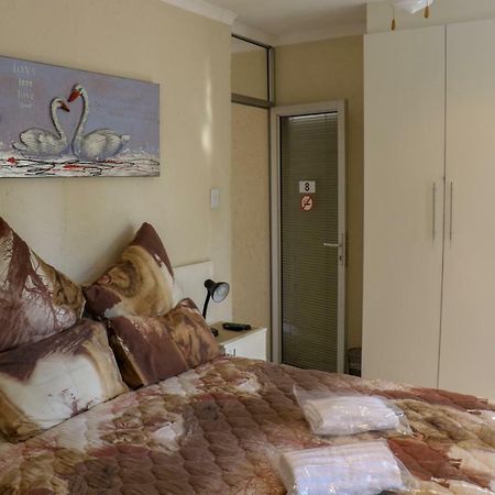 Rock Art Guesthouse Witbank Esterno foto
