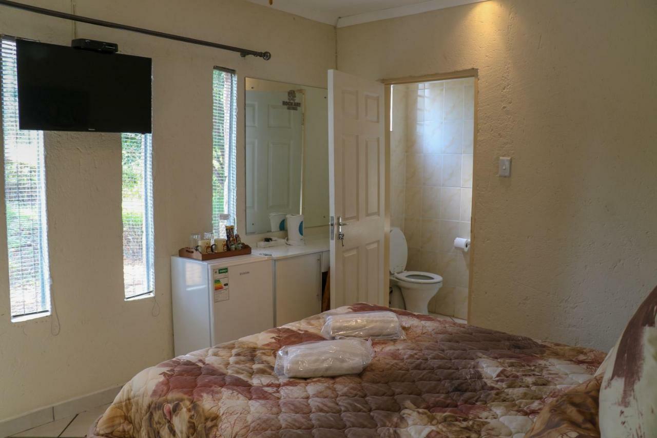 Rock Art Guesthouse Witbank Esterno foto